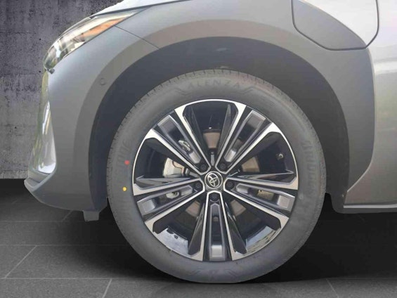 Vehicle image 19 Vehicle image 19