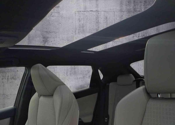 Vehicle image 18 Vehicle image 18