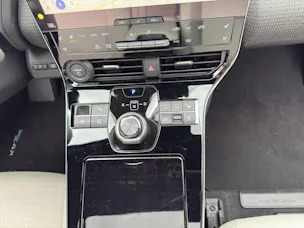 Toyota bZ4X Premium AWD  11 kW OBC 71,4 kWh