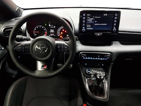 Vehicle image 4 Vehicle image 4