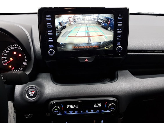 Vehicle image 9 Vehicle image 9