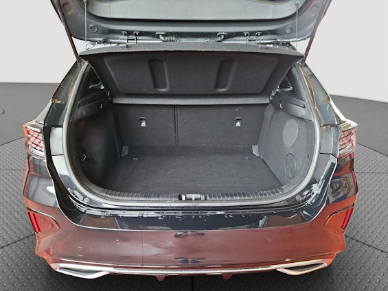 Vehicle image 7 Vehicle image 7