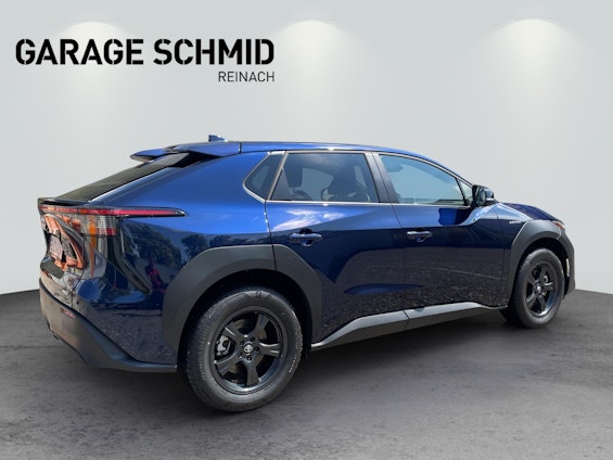 Vehicle image 6 Vehicle image 6