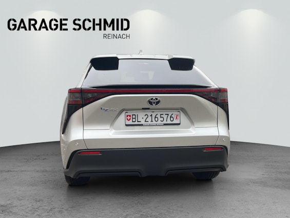 Vehicle image 5 Vehicle image 5