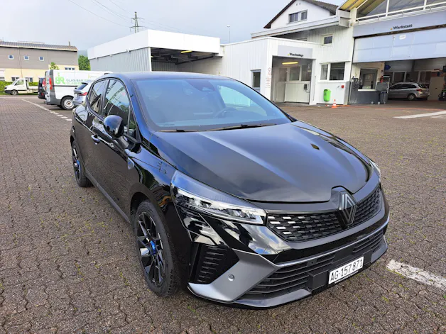 Renault CLIO esprit Alpine E-Tech 145