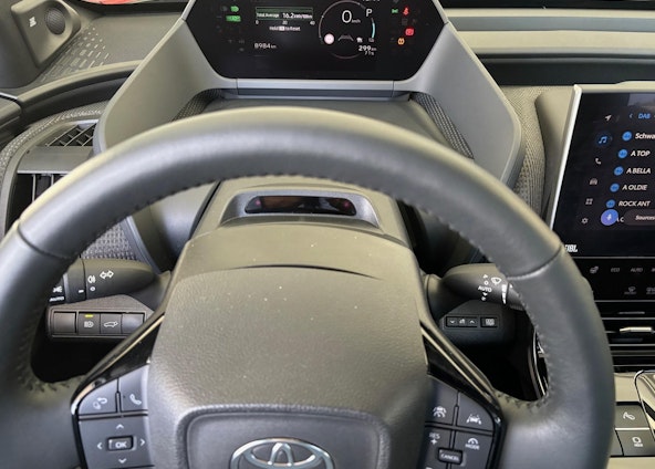 Vehicle image 4 Vehicle image 4