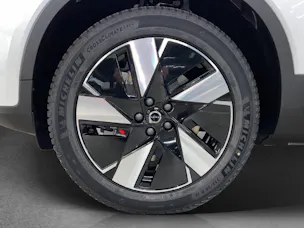 Volvo C40 E80 Plus