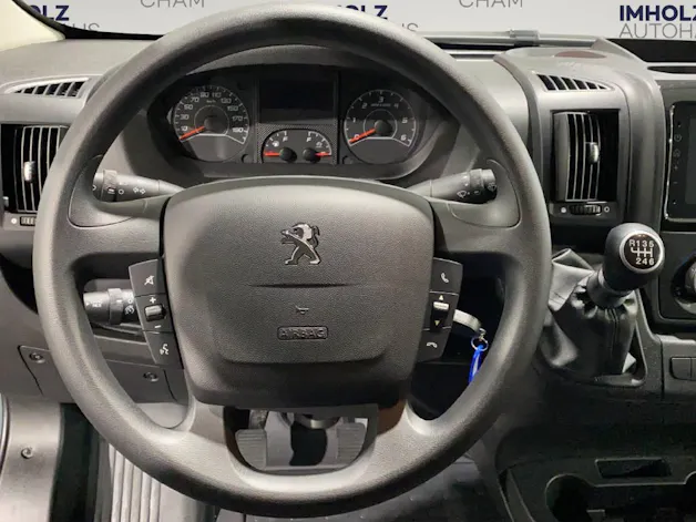 Peugeot Boxer Kaw. 335 L2H2 2.2 BlueHDi 140 PS