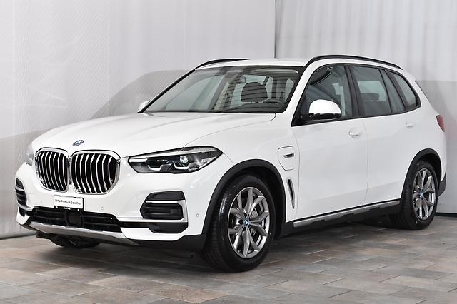 BMW X5 45e xDrive SAG: Jetzt Probefahrt buchen!