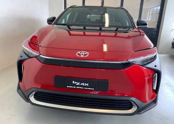 Vehicle image 2 Vehicle image 2