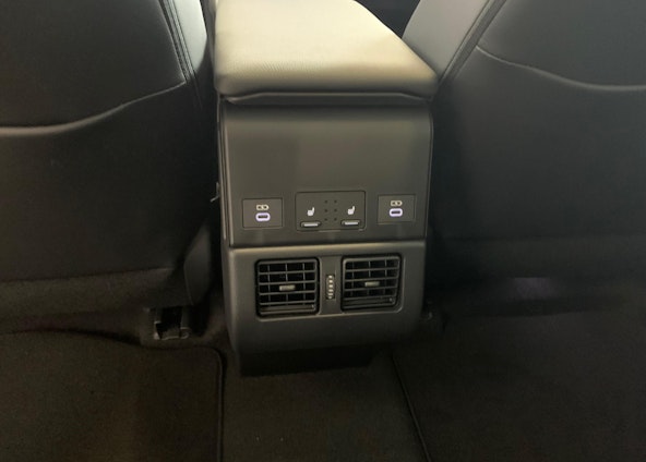 Vehicle image 22 Vehicle image 22