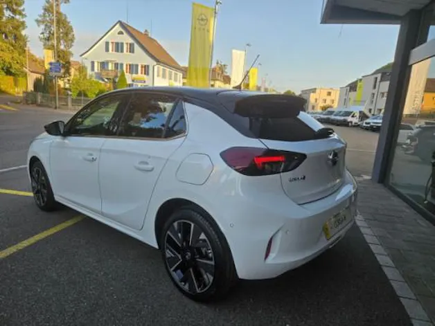 Opel Corsa e-Elegance