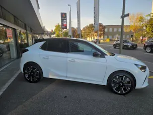 Opel Corsa e-Elegance