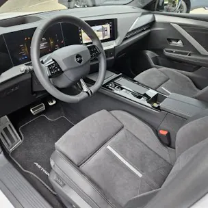 Opel Astra ST 1.6 PHEV GSe