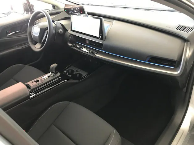 Toyota Prius 2.0 Plug-In-Hybrid Style