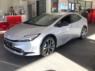 Toyota Prius 2.0 Plug-In-Hybrid Style