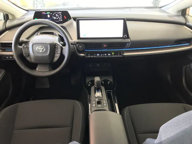 Toyota Prius 2.0 Plug-In-Hybrid Style