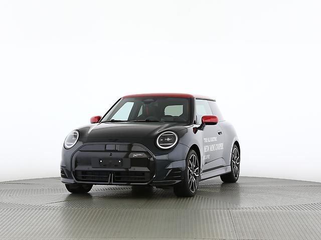 MINI Mini J01 Cooper SE: Jetzt Probefahrt buchen!