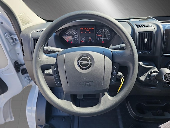 Vehicle image 13 Vehicle image 13