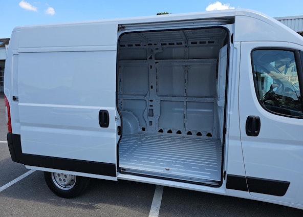 Vehicle image 22 Vehicle image 22