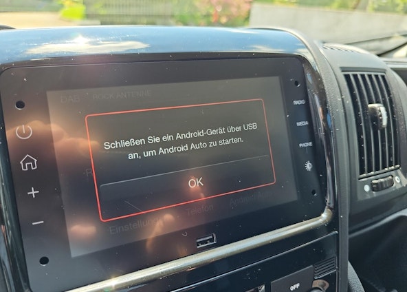 Vehicle image 19 Vehicle image 19