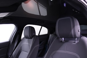 Vehicle image JAGUAR I-Pace EV400 S AWD