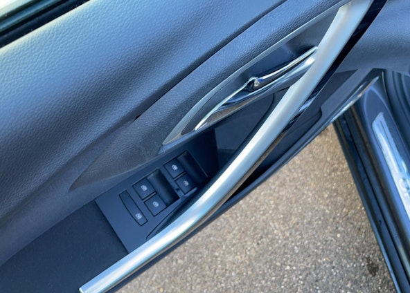 Vehicle image 7 Vehicle image 7