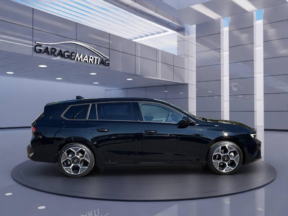 Vehicle image 2 Vehicle image 2