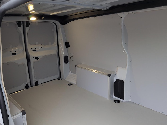 Vehicle image OPEL VIVARO