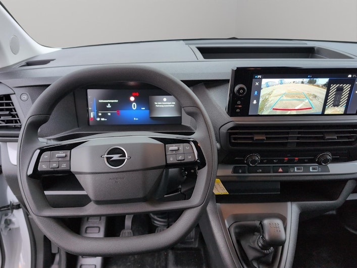 Vehicle image OPEL VIVARO