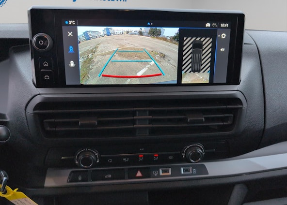 Vehicle image 8 Vehicle image 8