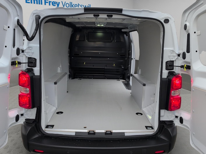 Vehicle image OPEL VIVARO