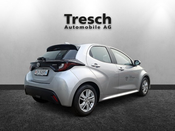 Vehicle image 2 Vehicle image 2