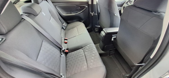 Vehicle image 6 Vehicle image 6