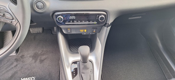 Vehicle image 8 Vehicle image 8