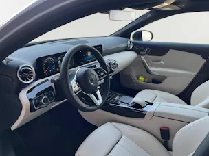 Mercedes-Benz A 250 e Progressive