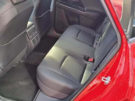 Vehicle image 6 Vehicle image 6