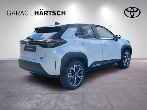 Vehicle image 6 Vehicle image 6