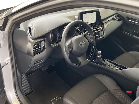 Vehicle image 13 Vehicle image 13