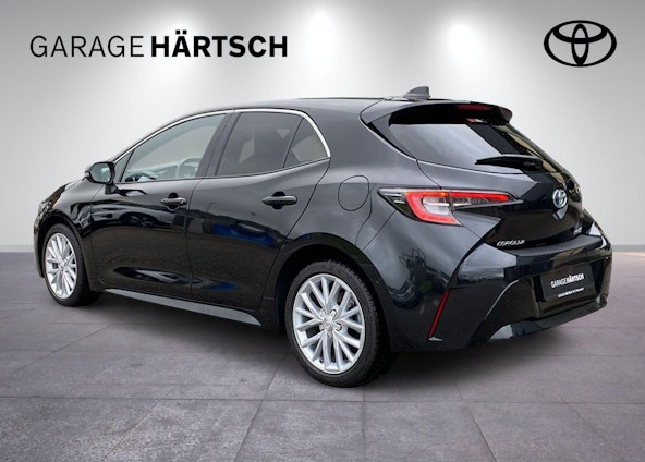 Vehicle image 3 Vehicle image 3