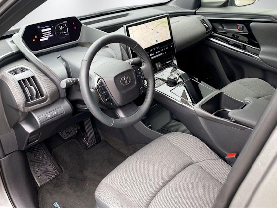 Vehicle image 13 Vehicle image 13