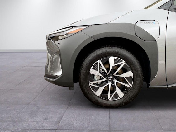 Vehicle image 2 Vehicle image 2