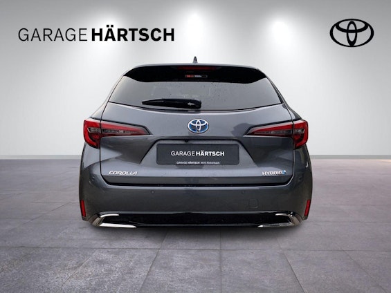 Vehicle image 4 Vehicle image 4