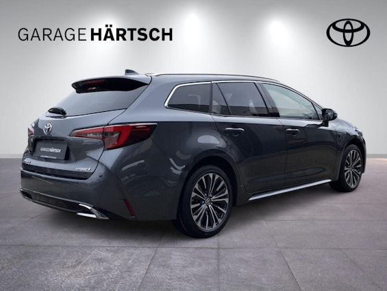 Vehicle image 6 Vehicle image 6