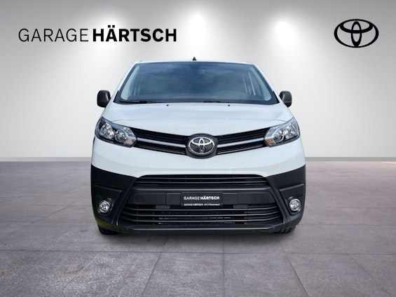 Vehicle image 9 Vehicle image 9