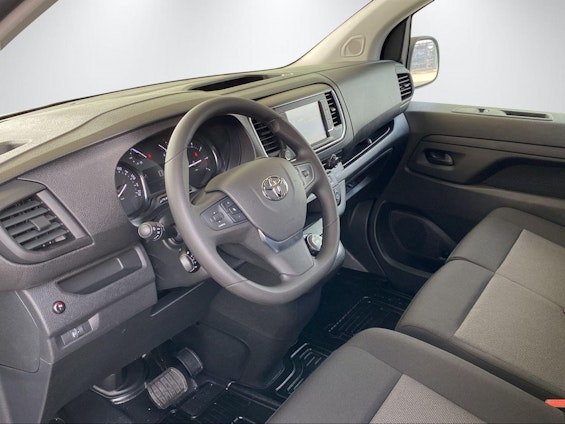 Vehicle image 13 Vehicle image 13