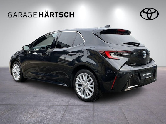 Vehicle image 3 Vehicle image 3