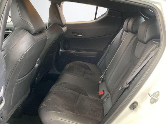 Vehicle image 10 Vehicle image 10