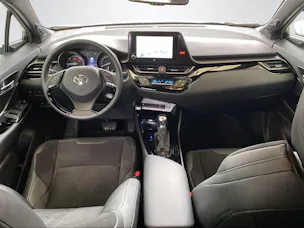 Toyota C-HR 2.0 VVTi HSD Move