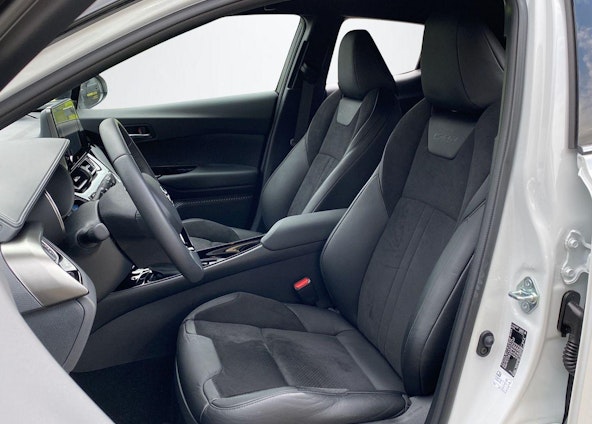 Vehicle image 14 Vehicle image 14